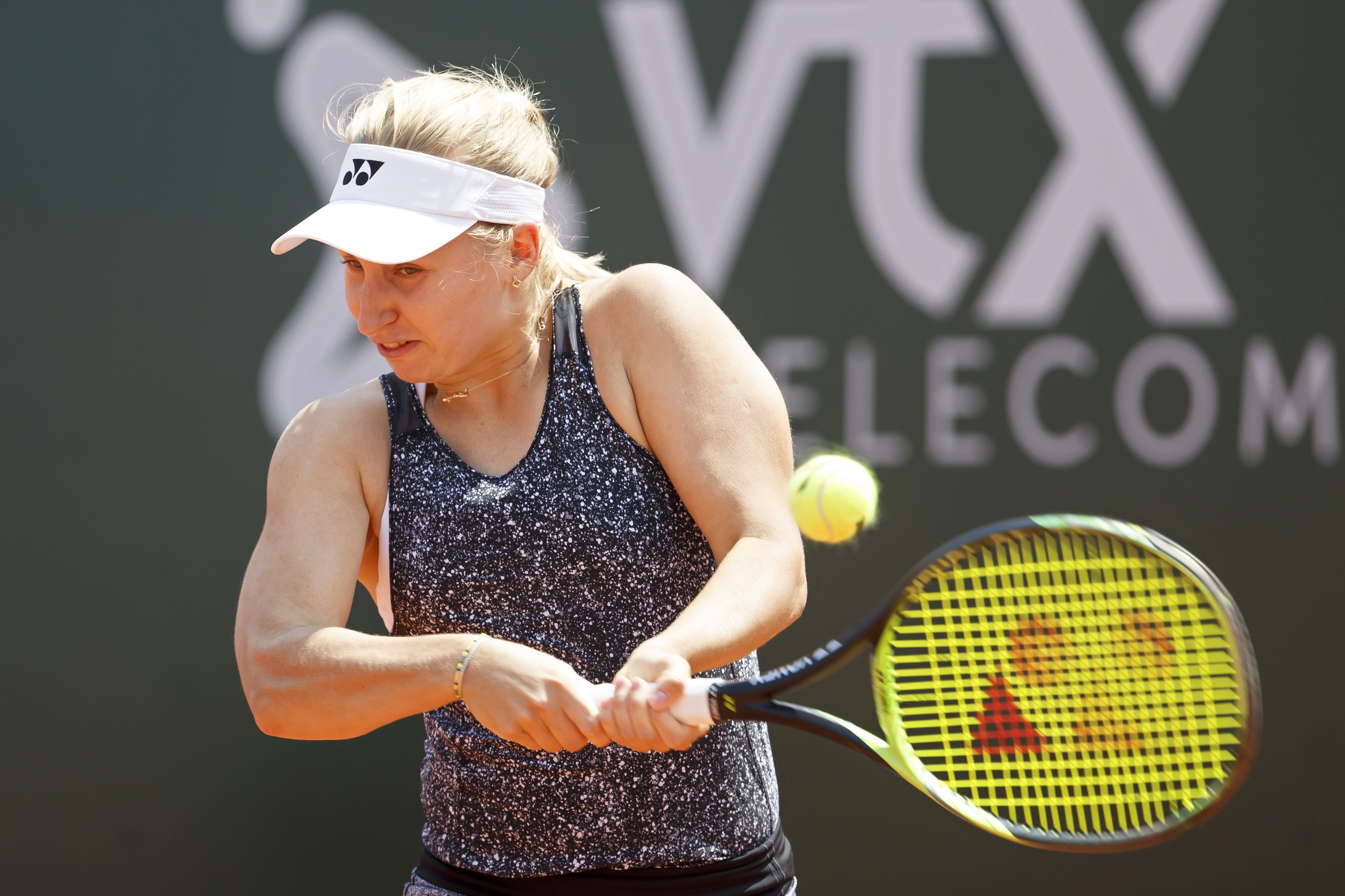 网球——洛桑女子公开赛:加夫里洛娃胜因-阿尔邦