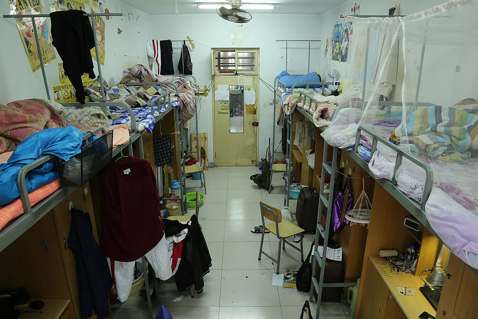 当地教育局回应一中学女生宿舍住116人  你有没有想过,如果你的学校