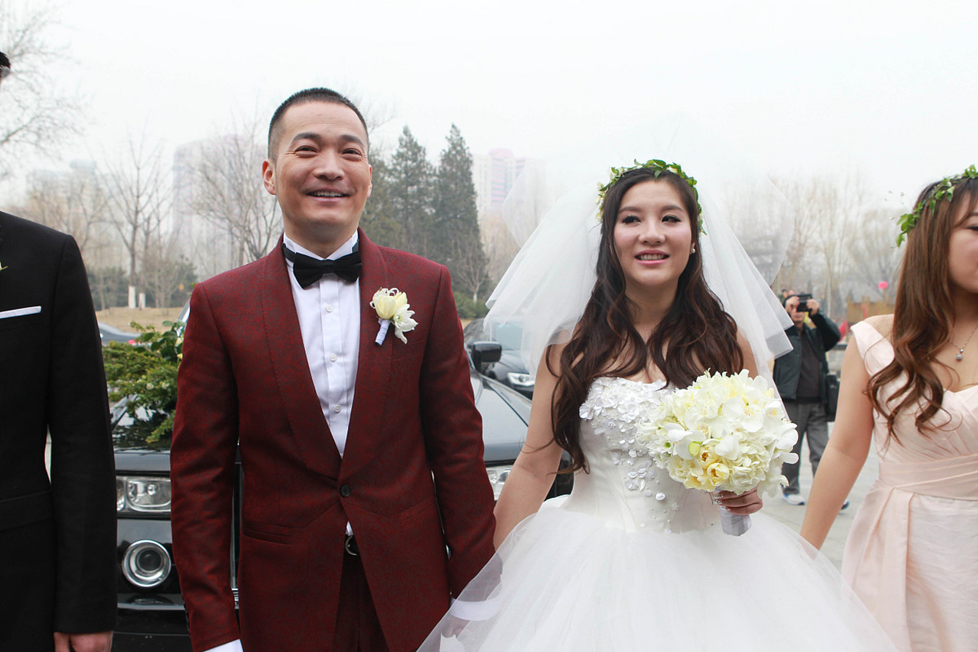 刘能儿子王亮辟谣收礼金1个亿# #刘能儿子的世纪婚礼# #演员刘能耗资