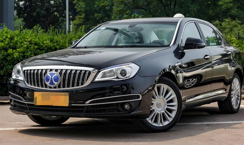 北汽新能源eh系列2017款 eh300 行政版,这种商务气质,很迷人