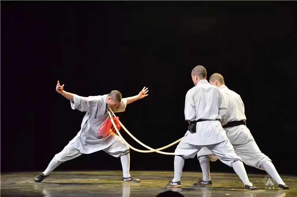 少林寺武僧团春节赴荷兰慰问演出