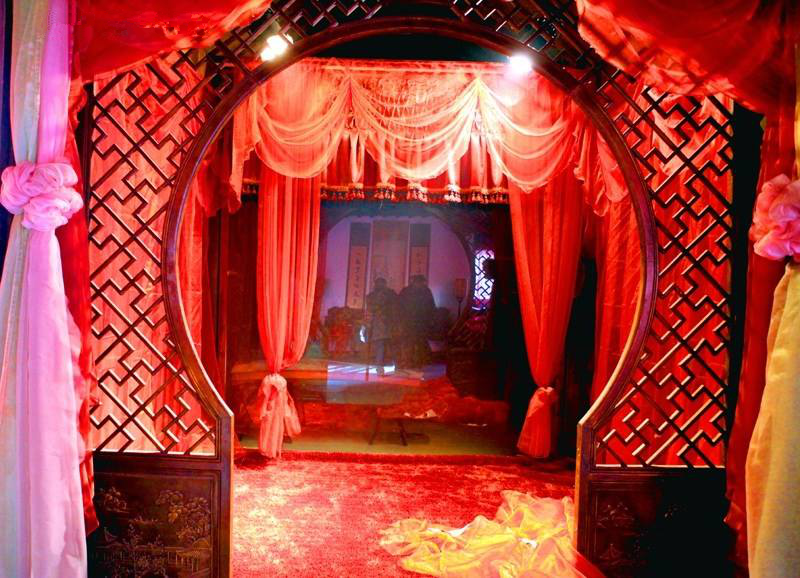 古代青楼为何会养一群壮丁?除了让他们看家护院,还有大作用!