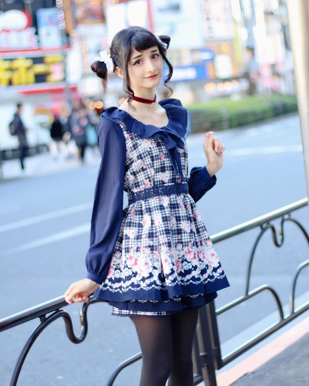 日本少女时尚穿搭,甜美轻熟随意变换,原宿风发型很靓