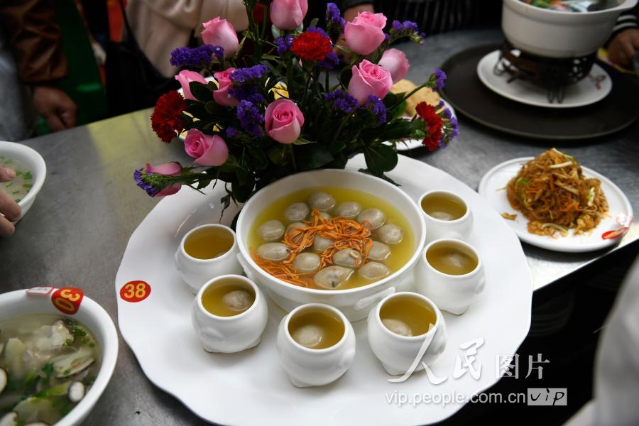 红烧全鱼,东阳特色菜等东阳地方特色,乡土口味等传统烹饪方法上比厨艺