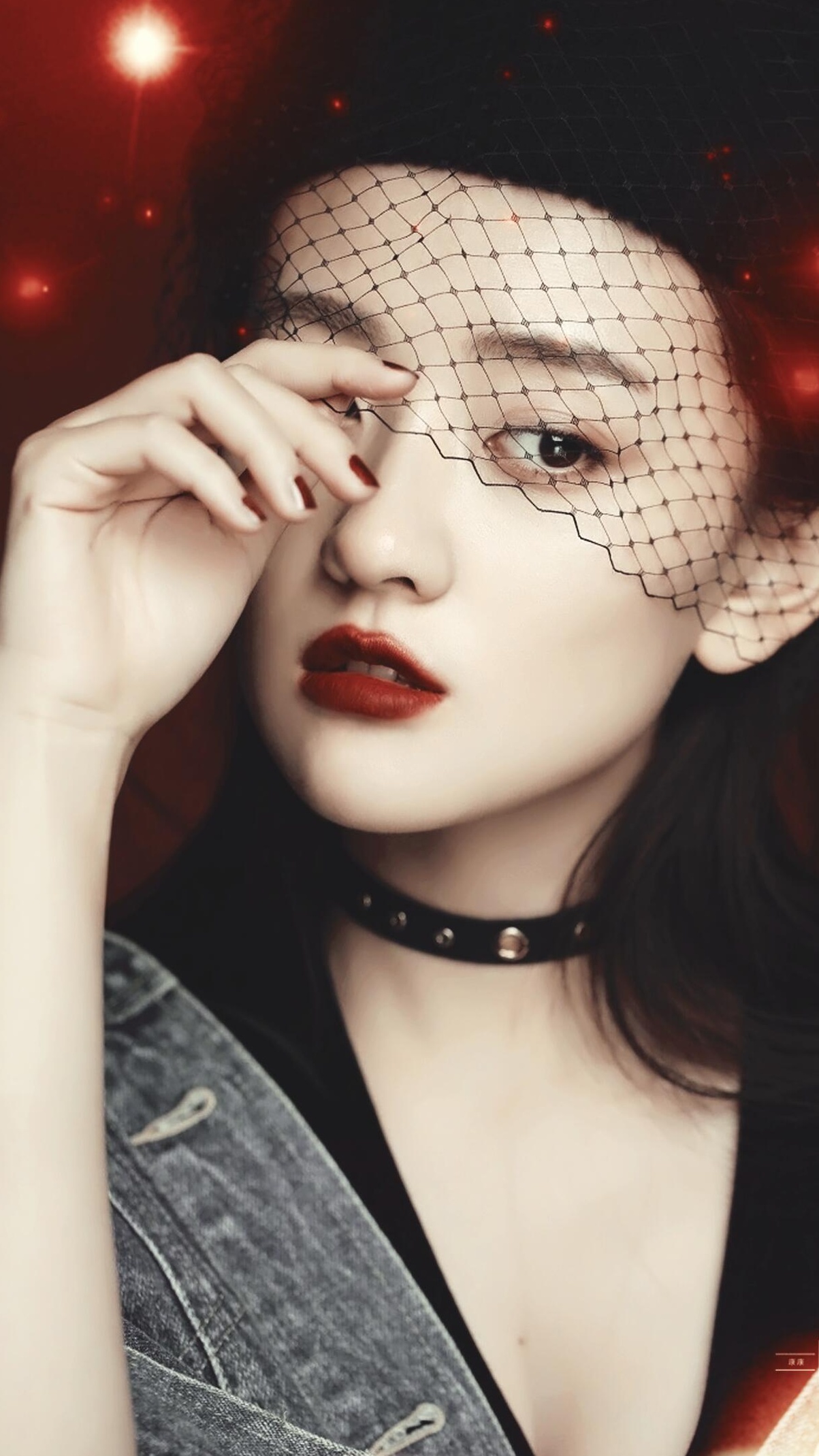 梁洁精美壁纸:娇小可爱型女生,颜值非常有辨识度