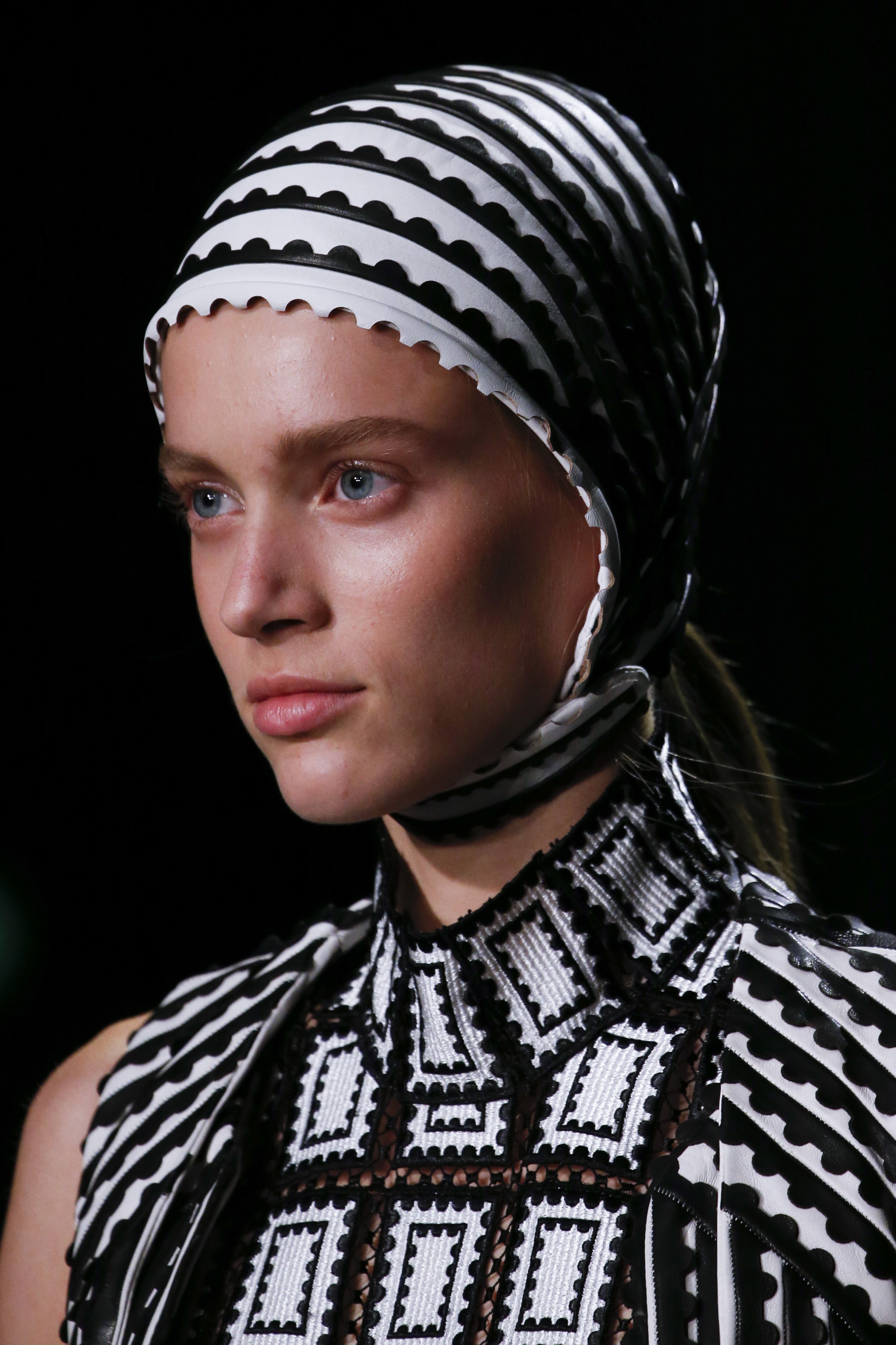 伦敦时装周——mary katrantzou品牌时装秀(28)