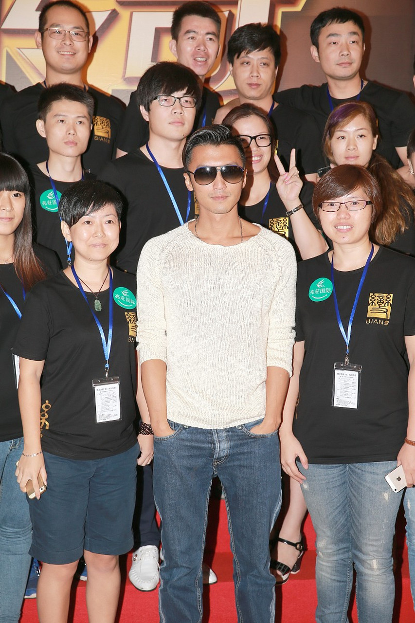 这可不是闹着玩的,而是谢霆锋唯爱王菲的原因所在.