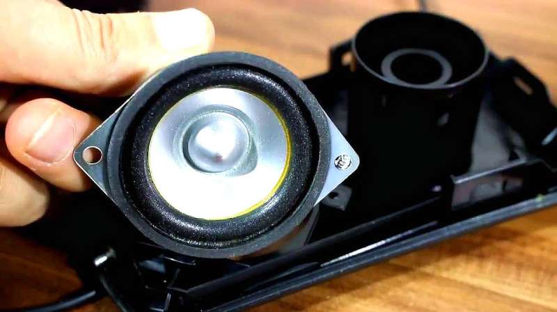 罗技logitech Z313 2 1音箱拆解 看看内部都有些什么 好看视频