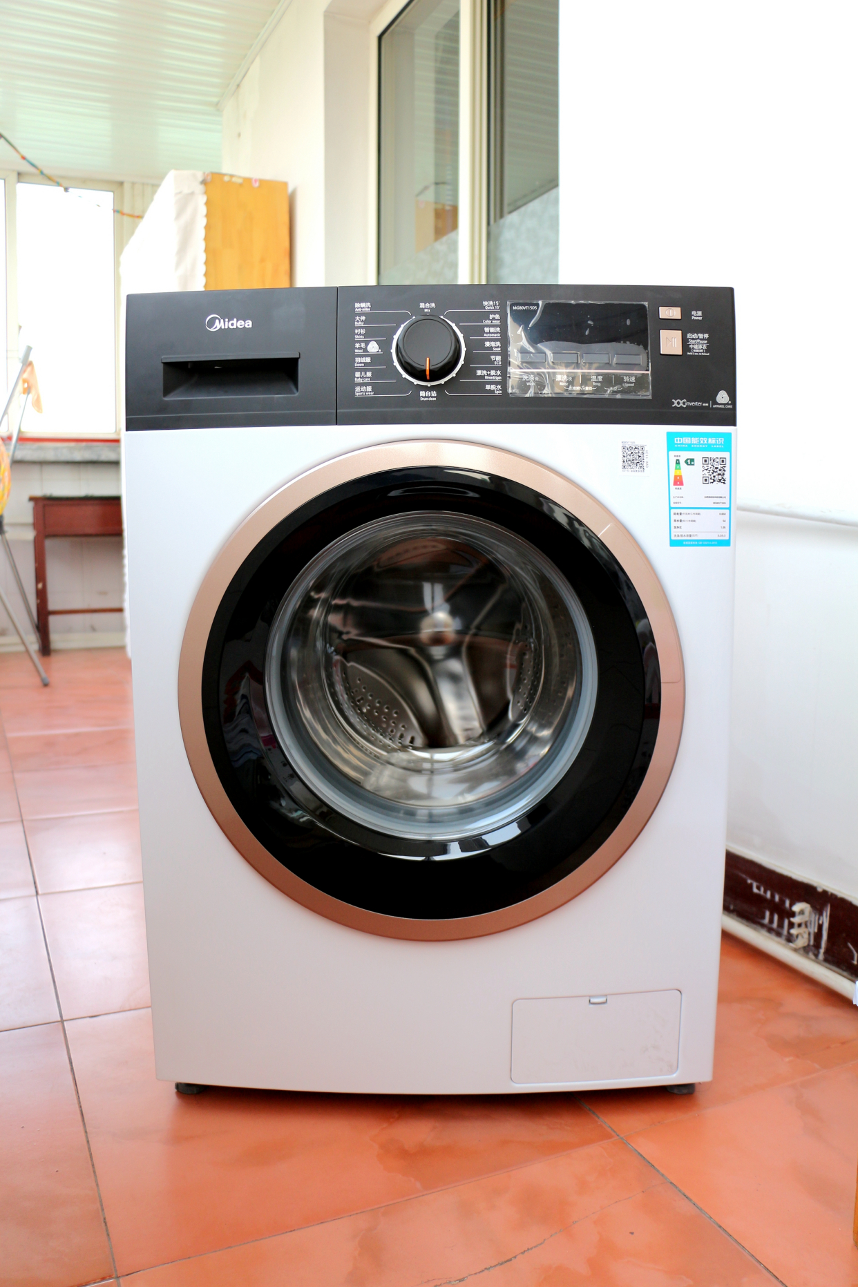 测评:美的滚筒洗衣机怎么样,特色的除螨洗功能,呵护日常