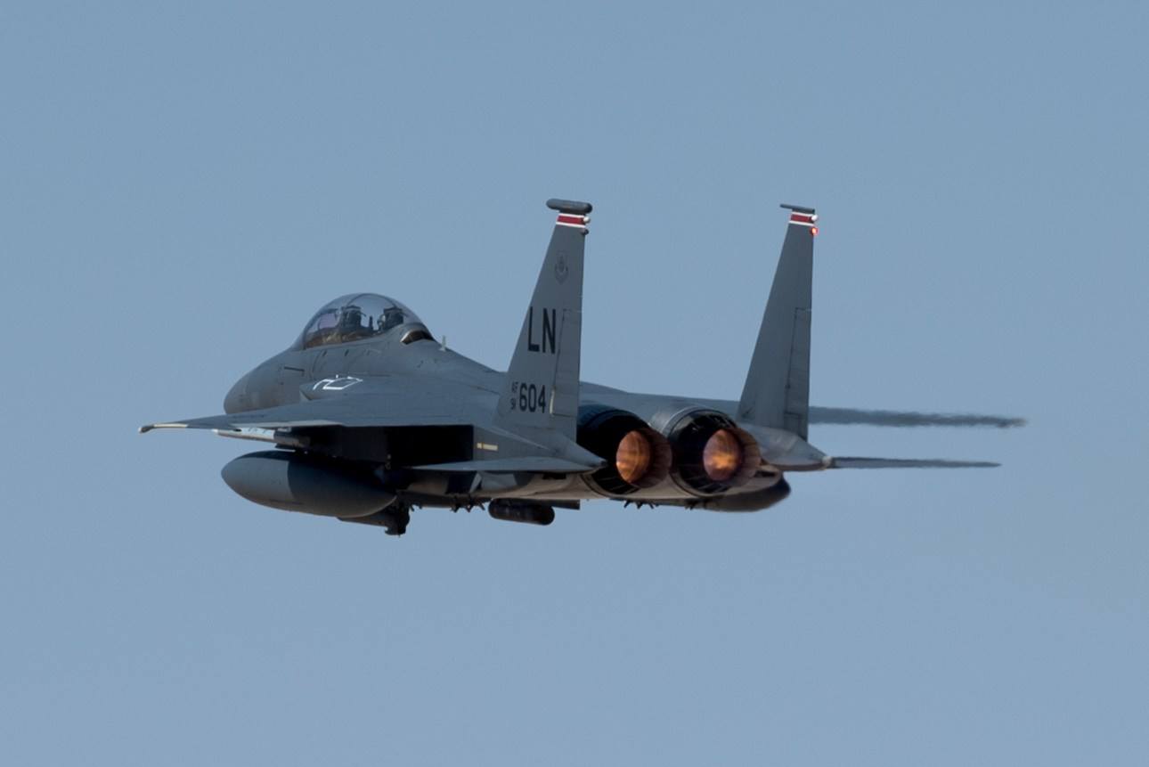 以色列f35进入伊朗上空,防空系统毫无反应,空军司令该下台了!