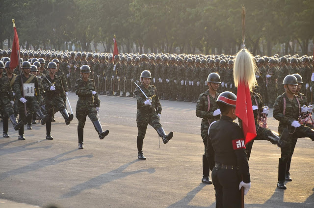 泰国阅兵仪式图片