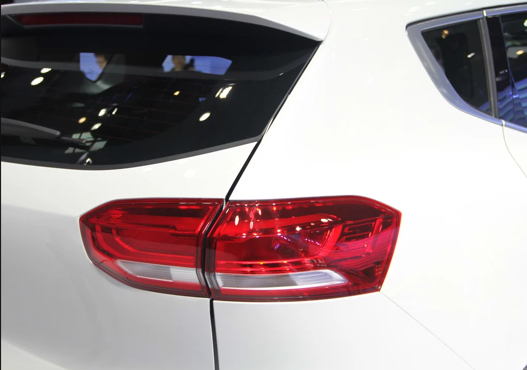 白色的哈弗h6,符合你心中的最佳座驾吗?