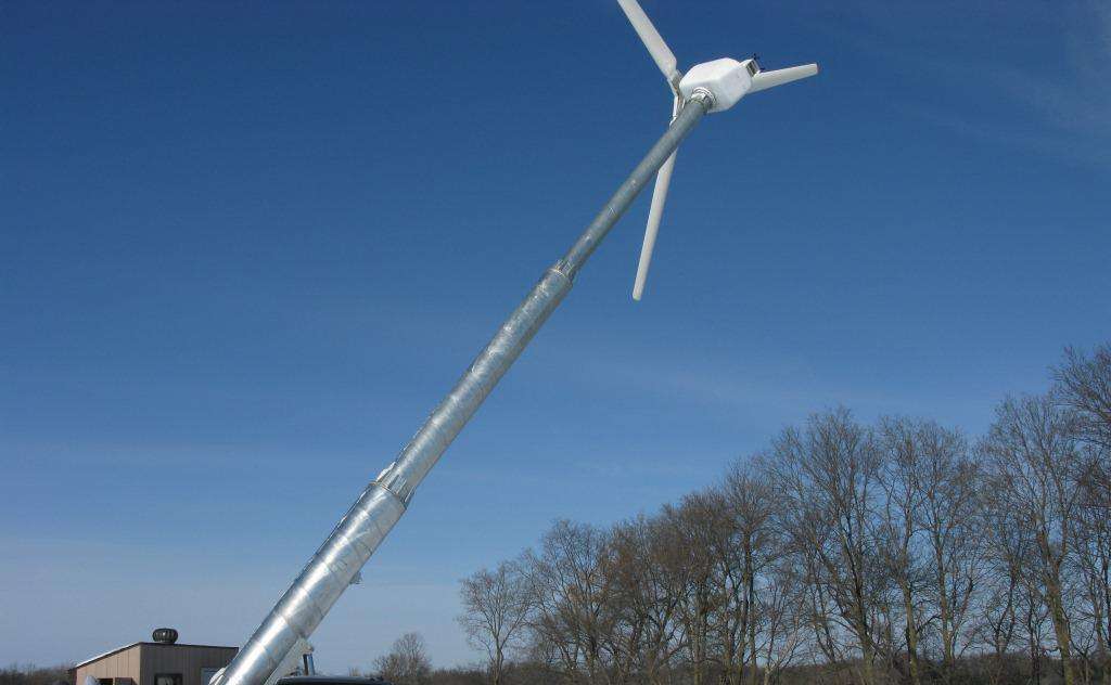 100米高的风力发电机,是如何拆除的?倒下的一瞬间太壮观