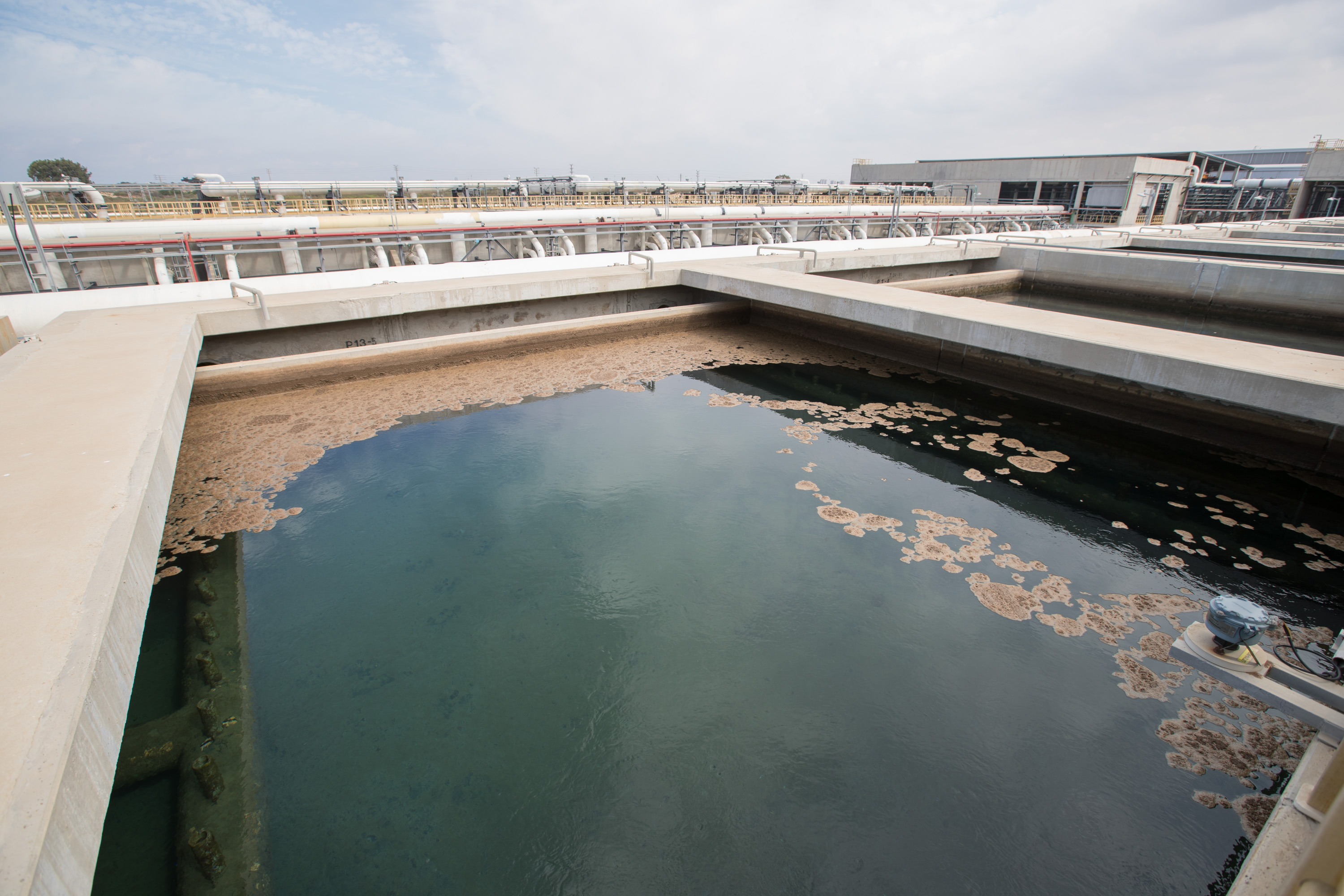 海水淡化滋润"干渴"以色列——走进以色列海水淡化厂(3)