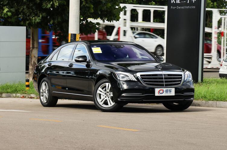 奔驰s级  摄像头控制单元软件缺陷,会导致车道辅助系统和防碰撞系统