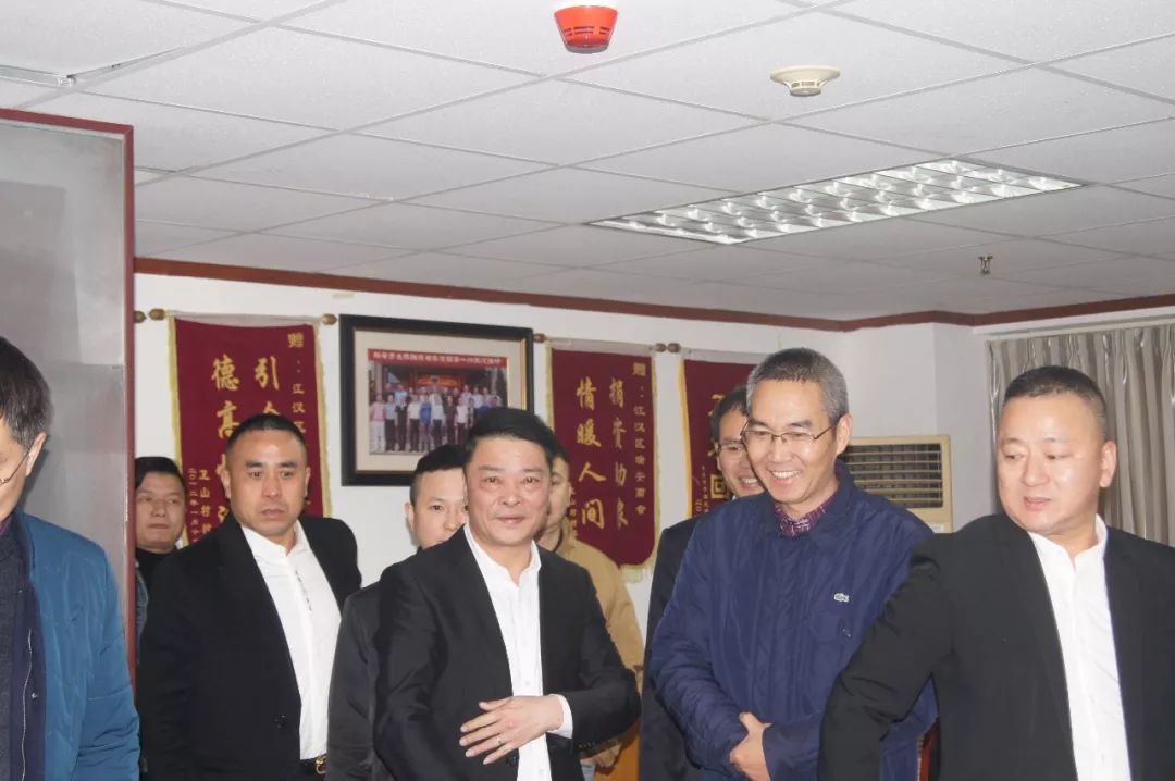 「武汉市瑞安商会」中共瑞安市委常委,纪委书记陈朴顺