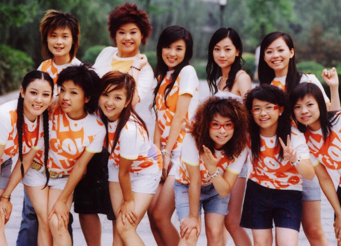 《超女》中最美她,与李宇春,张靓颖一同出道,一首歌曲至今流唱