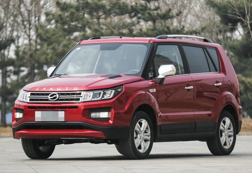 广汽中兴gx32015款不但外观好看,内饰也非常奢华,很吸引眼球