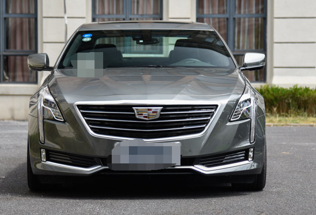 时尚新颖,凯迪拉克ct6 plug-in2017款30e 领先型,潮流的领航者