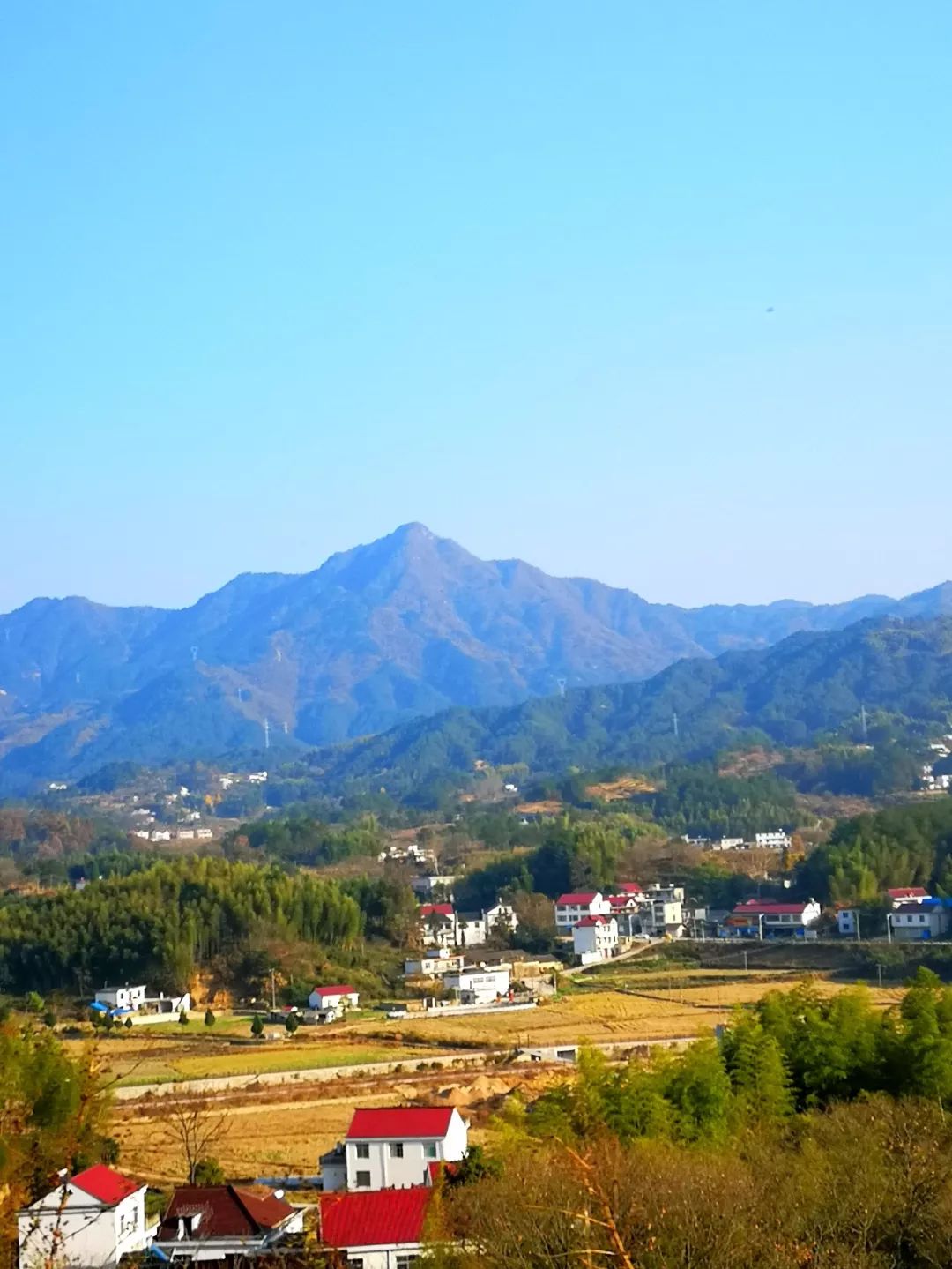 「美图欣赏」美丽乡村行一一岳西温泉镇桃岭村!