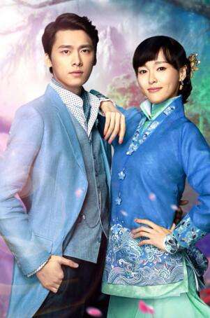 被问到唐嫣,杨幂同时掉河里会先救谁,李易峰的回答险些"挨揍"