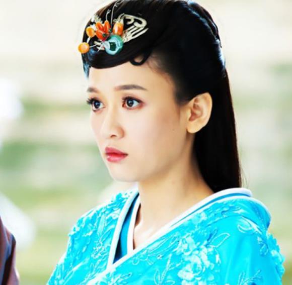陈乔恩在《大闹天宫》中扮演铁扇公主,她是牛魔王的妻子,性格很泼辣
