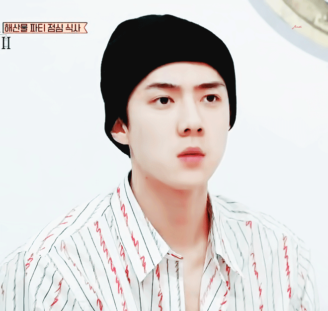 时,世勋还和灿烈,伯贤一起自编自导了一出艺能电视剧"我要走了,哥要