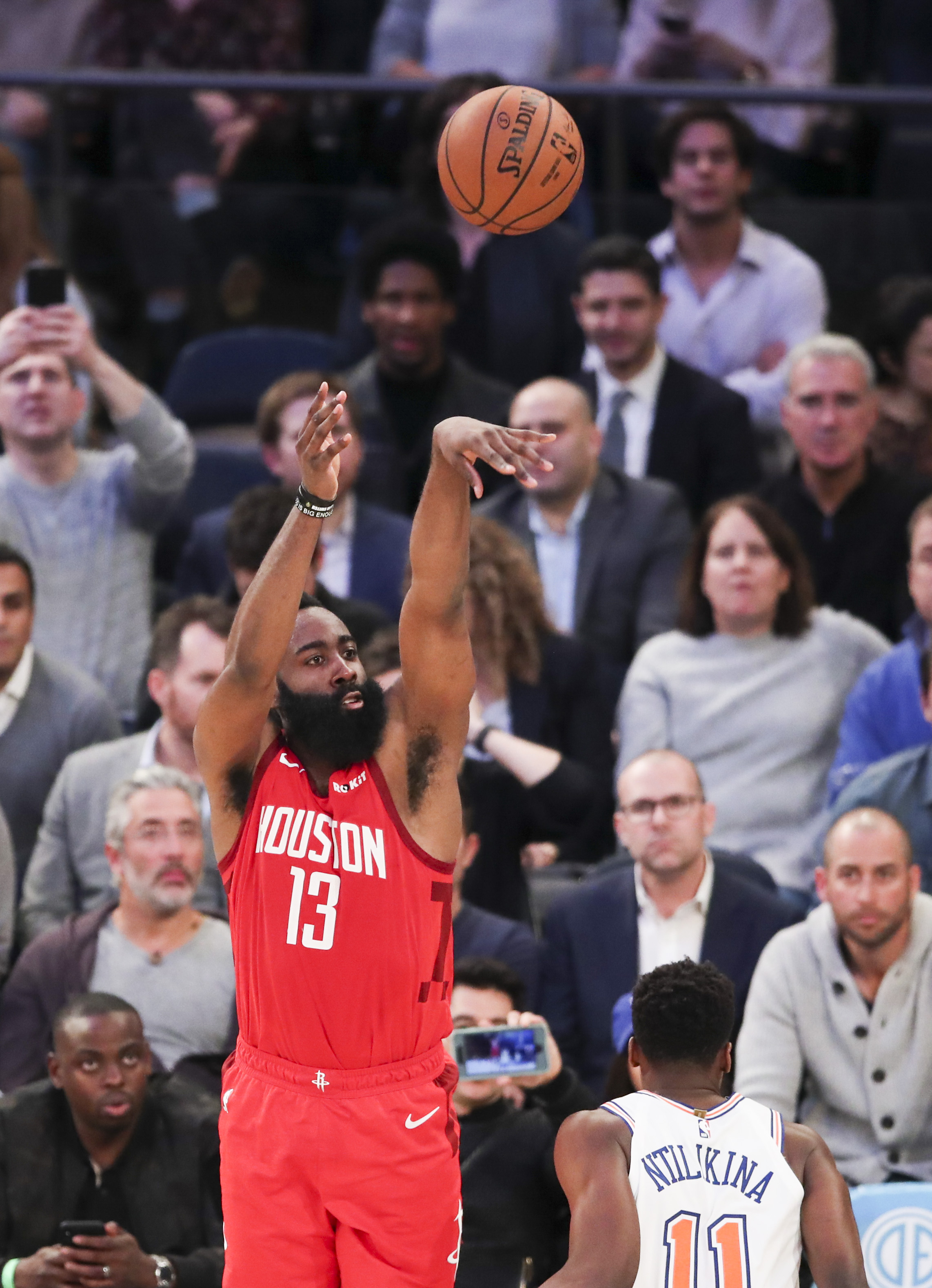 篮球——nba常规赛:火箭胜尼克斯