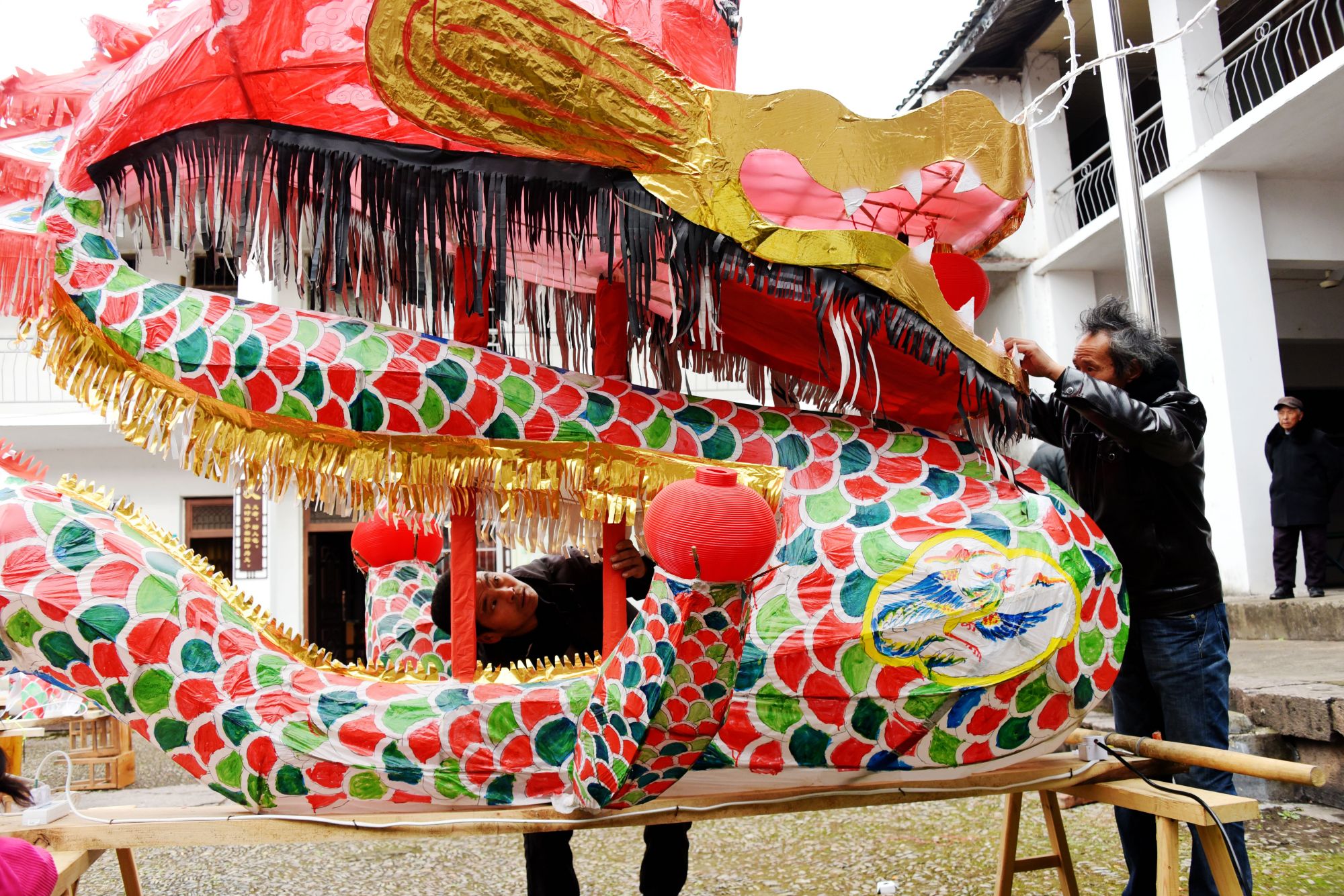 新建区石岗镇板凳龙图片