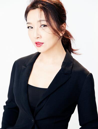 无论在银幕上还是银幕下,江珊都经历了丰富的人生.