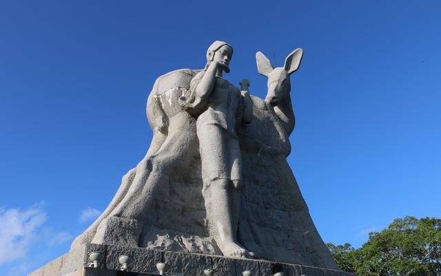 三亚鹿回头的由来