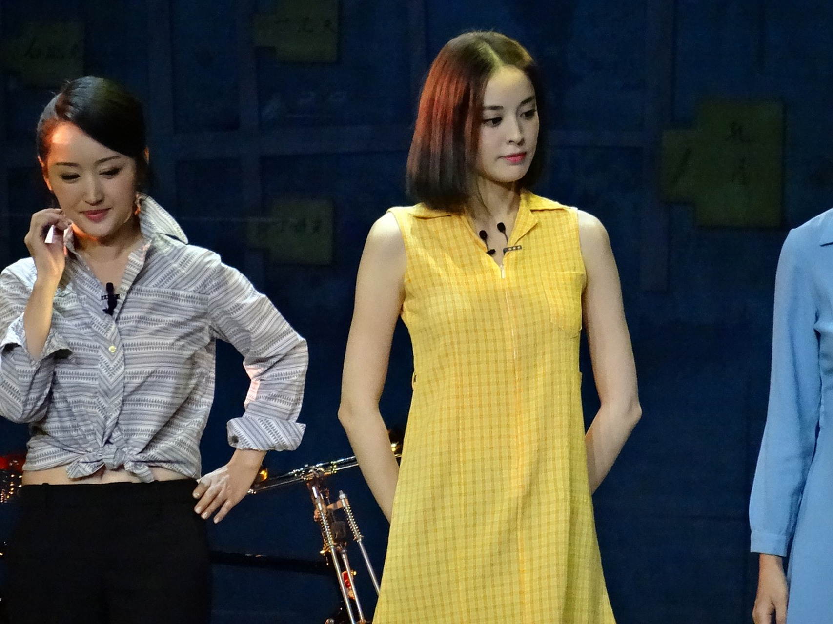 当年古力娜扎,参加综艺《偶像来了》时的现场生图!