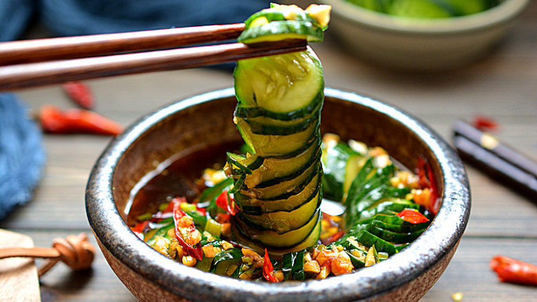 这菜,我一周吃5次不嫌多,才1块钱一斤,清香爽口,不长肉还变瘦