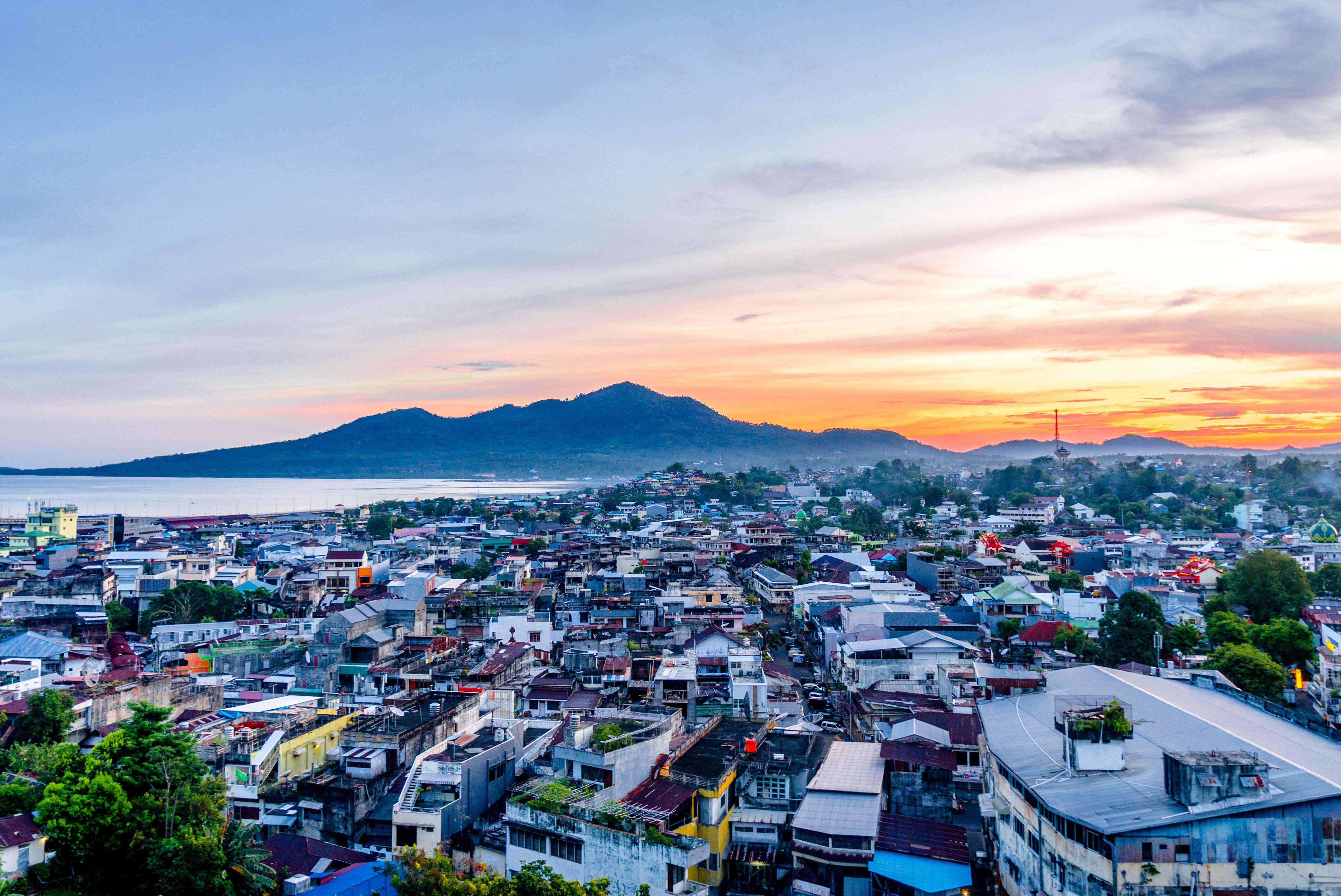 出国游推荐:这个小岛,不算往返机票,带3000块钱想怎么玩怎么玩