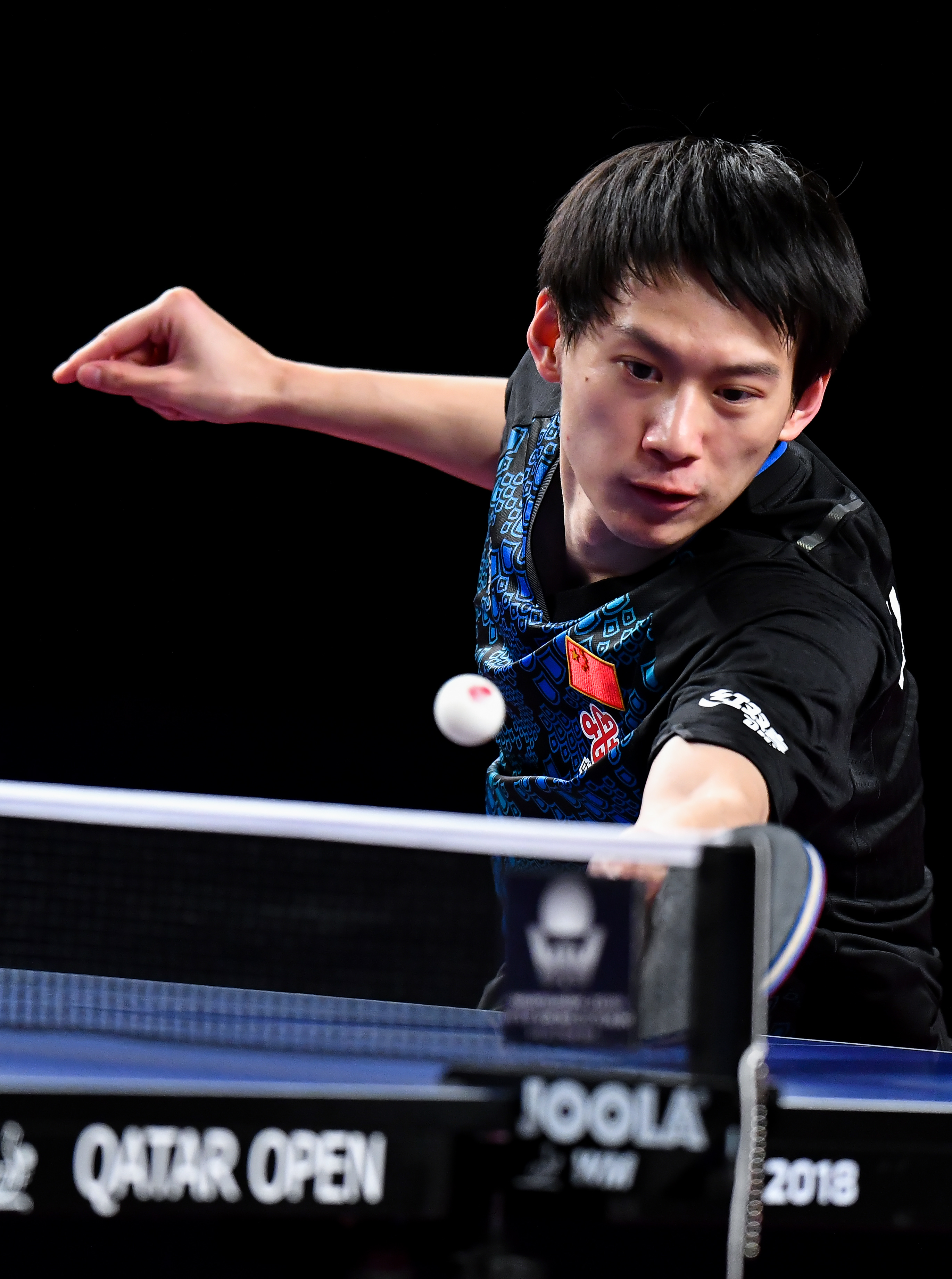 乒乓球——卡塔尔公开赛:周雨无缘半决赛(3)