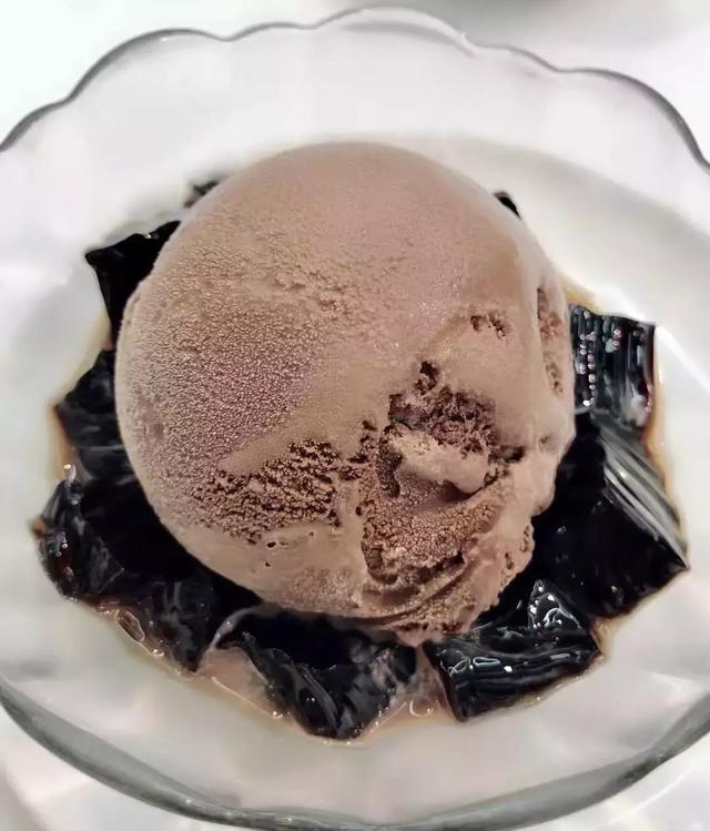 融化过又冻住的雪糕还能吃吗?