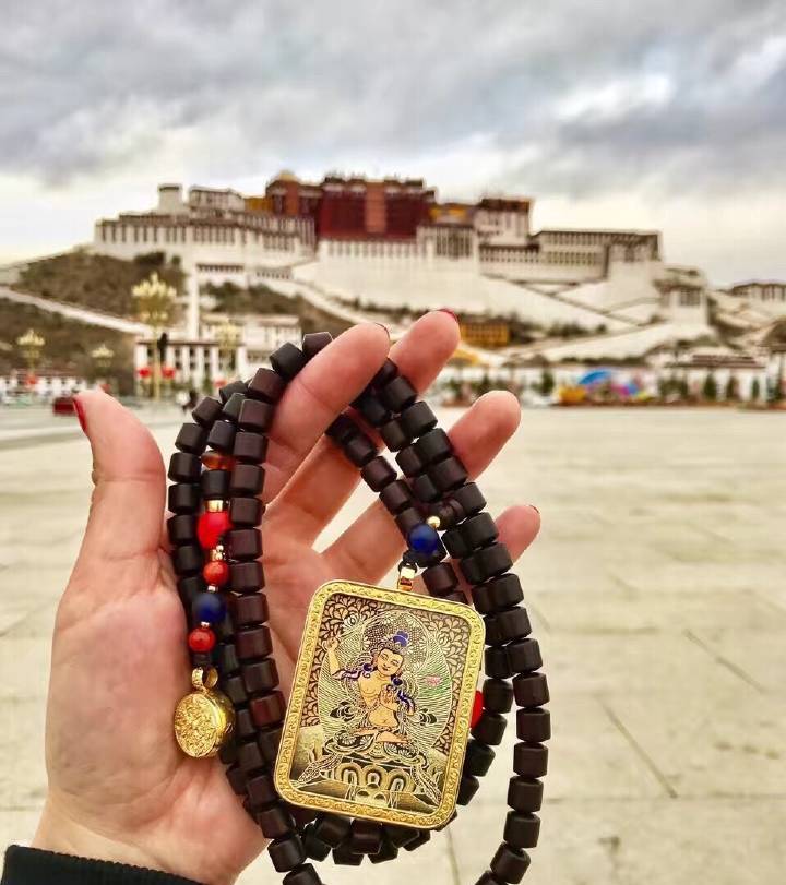 小唐卡,嘎乌,每一名藏族人佩戴的小佛像