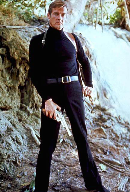 你们全都猜错了!下一任007是位黑人女性