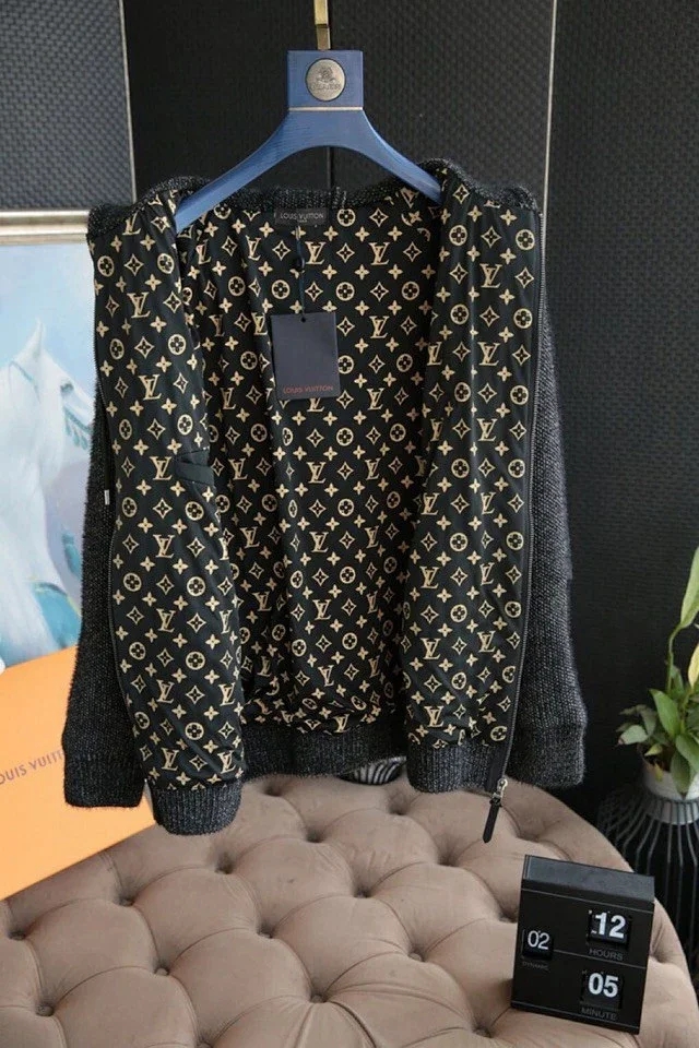 lv羊毛休闲开衫外套