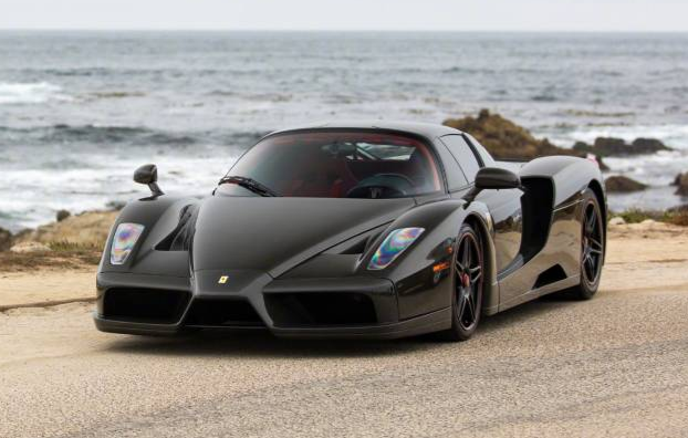 法拉利恩佐,最帅最经典的法拉利顶级跑车!