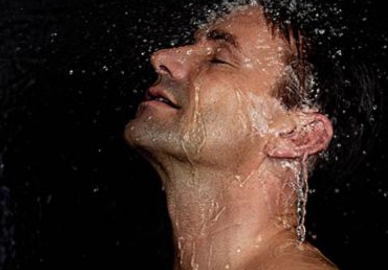 男人伤"精"的4个恶习,尤其第3个,或许有不少男人还在做!