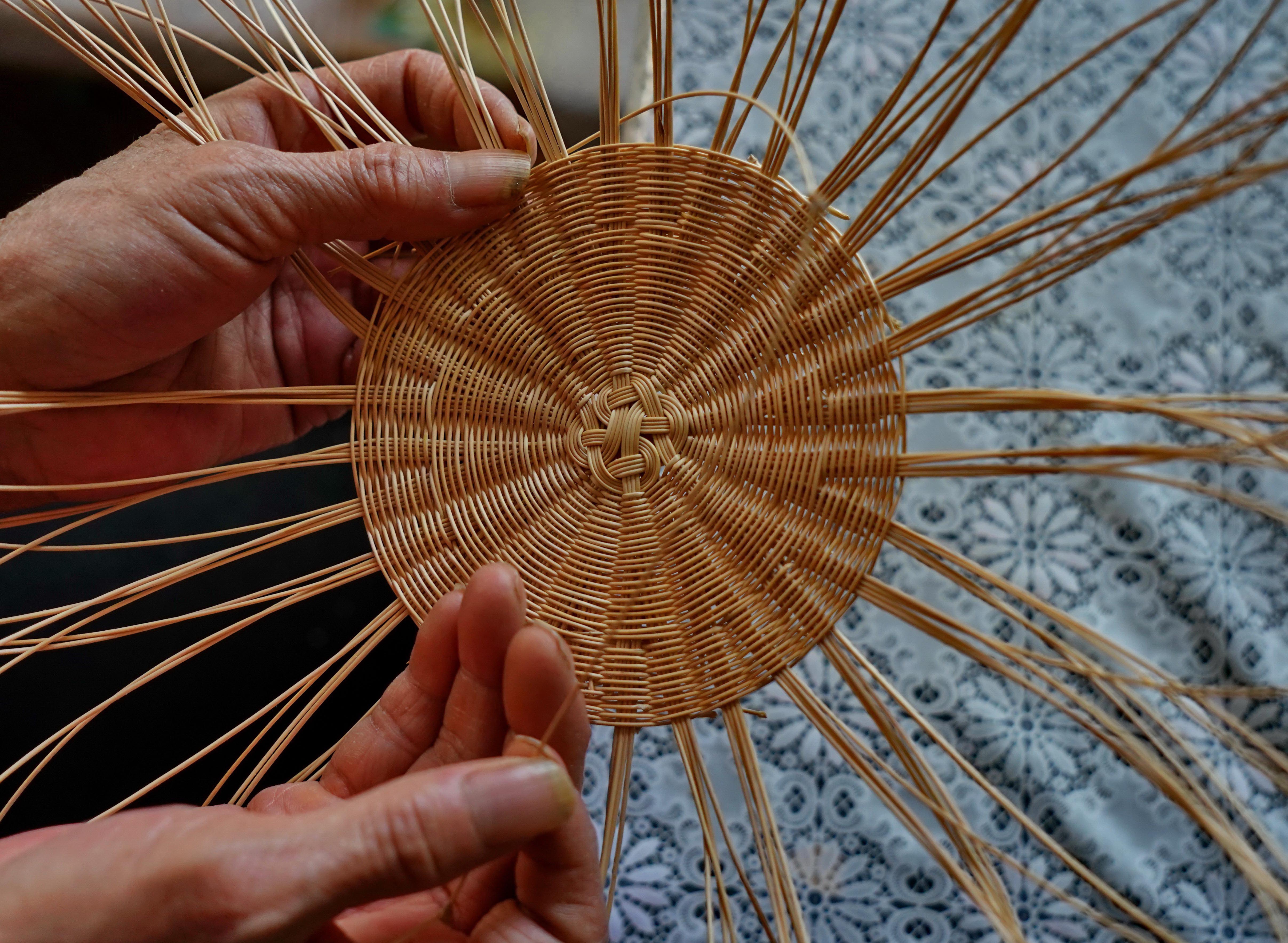 河北黄骅:马绊子草手工编制最后的守护者(5)