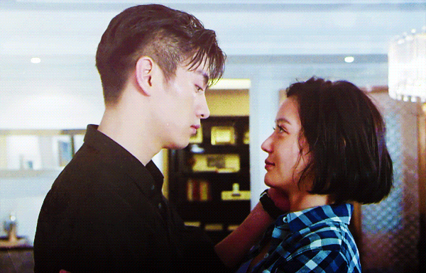 在在家家办办公公是是种种什什么么样样的的体