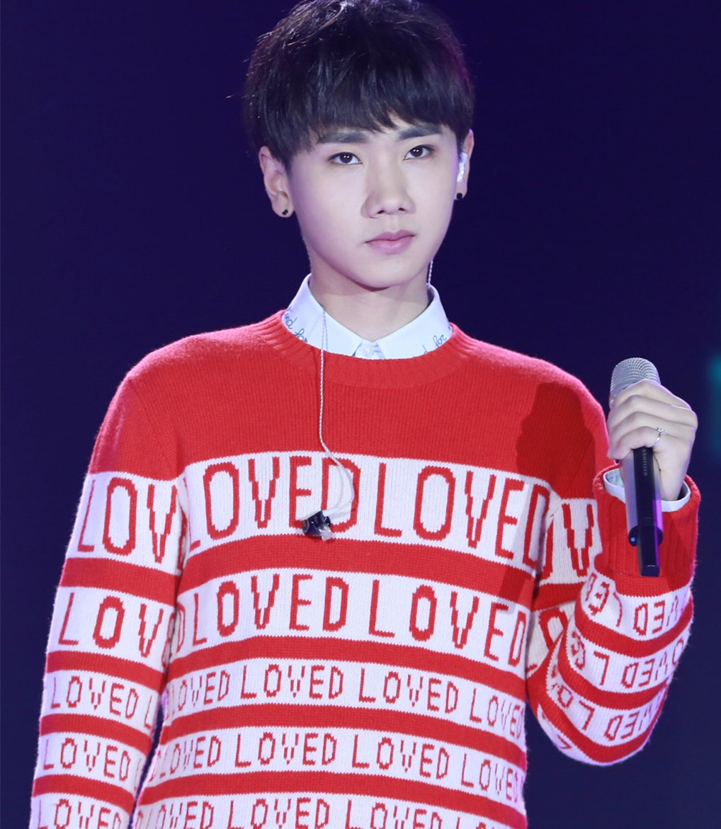 《天天向上》曝光汪苏泷恋情!女友竟是湖南卫视的当家花旦!