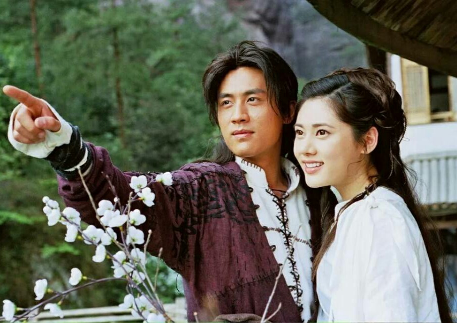 水灵光苦等了铁中棠一年却因为一块石头阴阳相隔,自古红颜多薄命