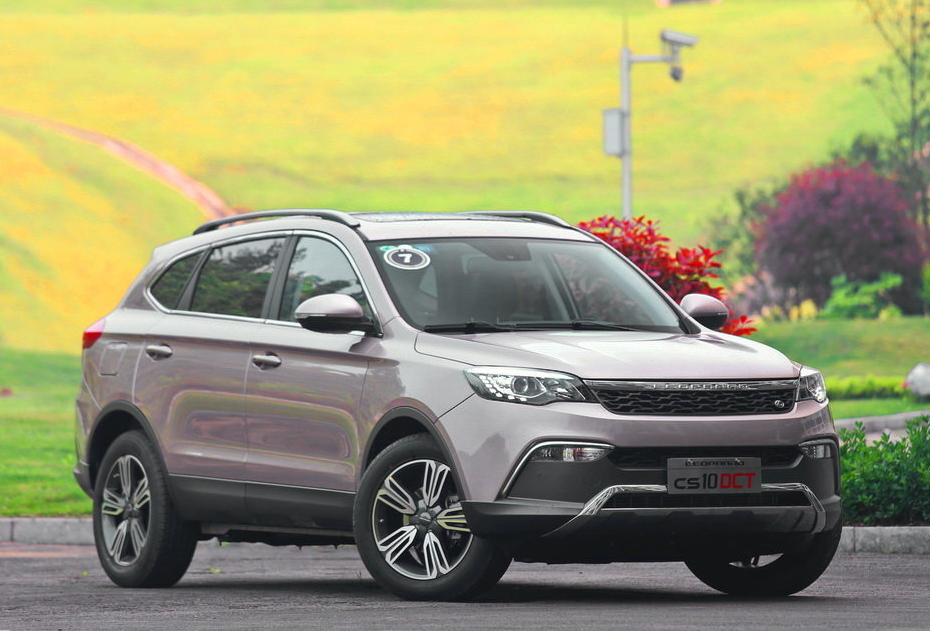 猎豹cs10整体的造型优雅,不管是什么颜色,都丝毫不影响它的美感,线条