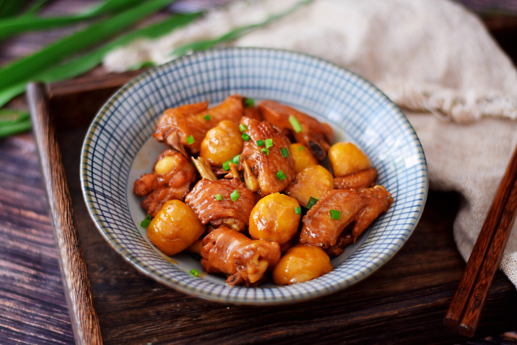 飘香板栗烧鸡翅——满足你的所有愿望