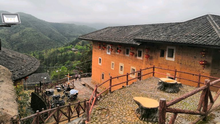 深度游览福建田螺坑土楼,四菜一汤土楼居然不是同一时期建筑—D27