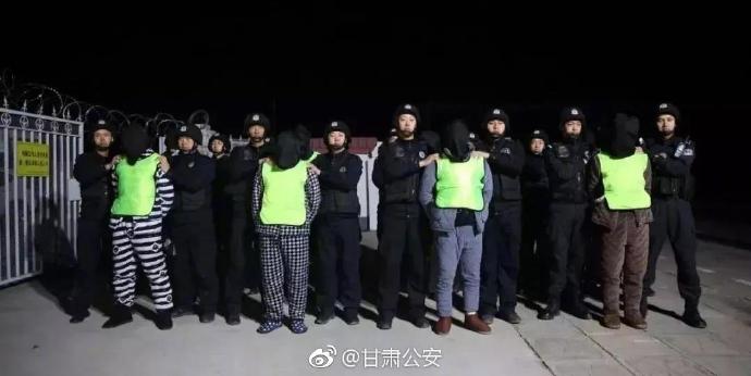 组织卖淫,高利息放贷 酒泉一涉黑集团在逃人员悉数落网