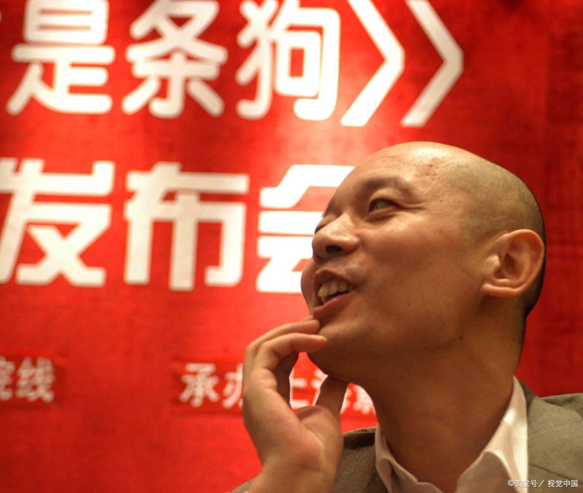 卡拉是条狗,人到中年像条狗